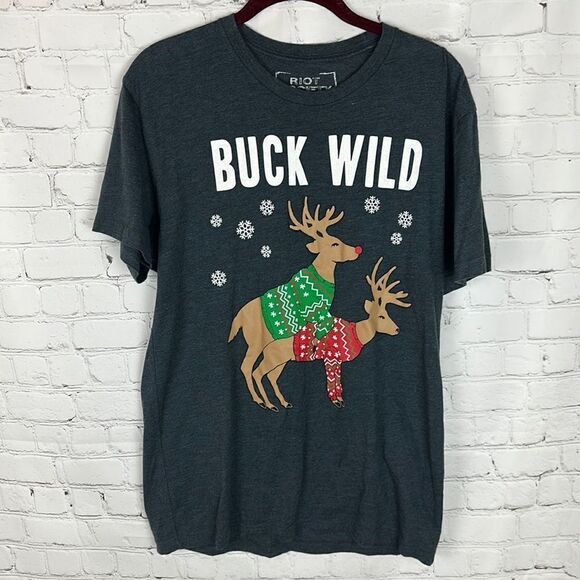 Riot Society BUCK WILD Funny Christmas Tee Size Medium - Picture 1 of 4